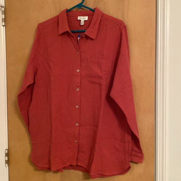 Jessica Simpson NWT Women’s Gauze Button Down Shirt, Size Medium - Picture 2 of 4